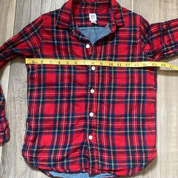 Preowned Gap Kids Long Sleeve Plaid Button Down Shirt. - Picture 8 of 10
